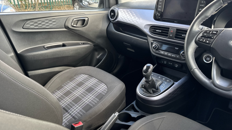 Hyundai i10 1.2 [79] Premium 5dr Auto [Nav] Petrol Hatchback